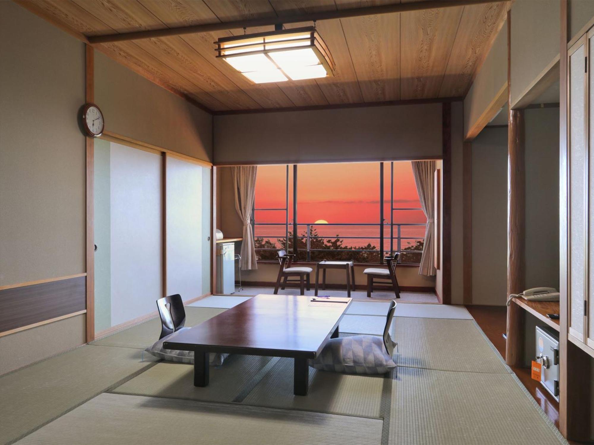 Unohama Onsen Royal Hotel Kobayashi Joetsu Room photo